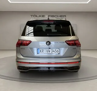 VW Tiguan Allspace R-Line 4MOTION